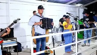 RECUERDO DE LA PALMA Y LAS GOLONDRINAS ARIEL MORENO DESDE LURÁ CENTRO DE PENONOMÉ/Hermanos Velasquez