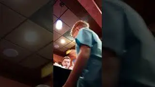Fingermate eats Mexican food-in-mixed Mexico