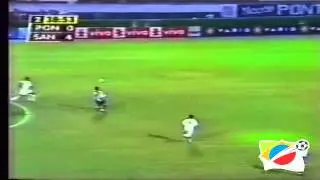 Luis Augusto - Meia | Midfielder