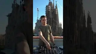 Greenjack is playing near Sagrada Familia #melodictechno #melodichouse #dj #techno