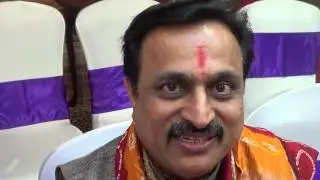 Hindu Wedding Pandit & Priest Ravi Sharma UK / The Complete Toastmaster and Planner