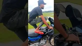 pulsar 220 riders #youtubeshorts #automobile #200ktm390 #motorcycle #filmphotography #r #twowheller