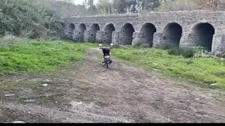 El puente que costrullo  el diablo 