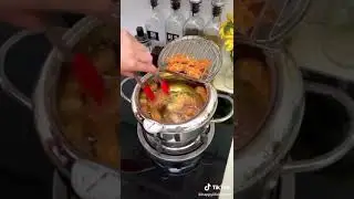 Deep fryer tempura frying pan with thermometer