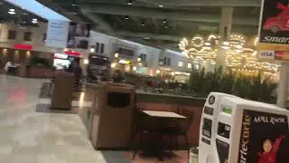 The Barnes & Noble at Columbia Mall in Columbia,MO is Only One Floor