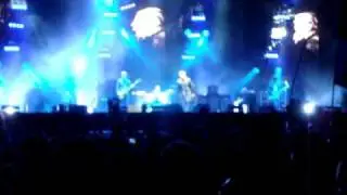 Oasis (LIVE) Slide Away @ V Festival 2009