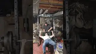 390lbs Raw Bench,  Crazy 🤪 old man #powerlifting #rawstrength #gymworkout