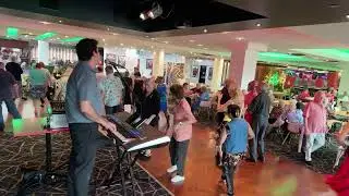 Live music and entertainment with Fortunato Isgro at Redcliffe Dolphins Leagues Club P1