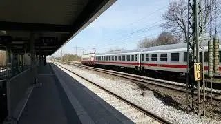 103 113 kehr in ihr Leben als Museumslok zur&uuml;ck und durchf&auml;hrt den Bahnhof M&uuml;-Langwied. 30.M&auml;rz 2017