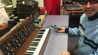 Nasser Bouzida demonstrates Tall & Fat with Organ and Minimoog