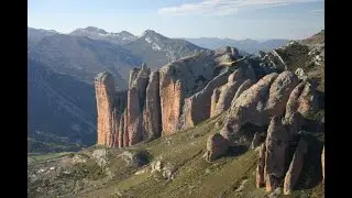 RUTA POR LOS MALLOS DE RIGLOS.