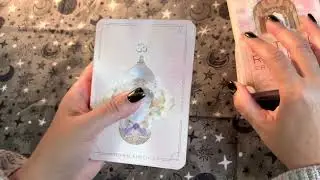 Astral Realms Crystal Oracle, Flip Through / Crystals
