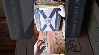 Progressive, Trance, House - Vinyl Vault - CRACKIN / DIGGIN / FLIPPIN