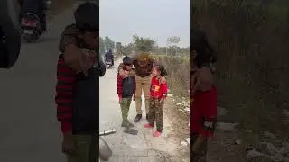 भाई बहन की लड़ाई भी प्यारी होती है🥰 #cutebaby #humanity #motivation #play