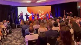 Thrill Flash Mob GSK