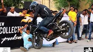 Pulsar Mania Monty Stunts ✊🏽😎