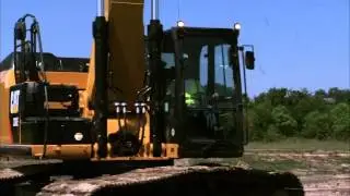 Cat&reg; E-Series Excavator - Less Fuel. More Power. (Spanish subtitles)