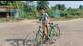 Prince first time chala 😀 raha hai sarkari cycle 😨