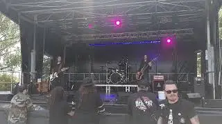 BRÜLE 