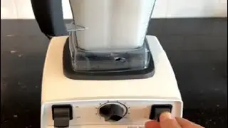 Vitamix, White 5200 Blender, Professional Grade, Self Cleaning Review, How To Clean The Vitamix