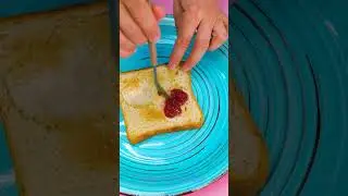 Make a Sweet Heart Shape Jam Toast! ❤️🍞 Yummy!