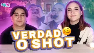 Verdad o Shot 🥂 con Carolina Diaz Lo más FUERTE del 2022 | Mario Aguilar