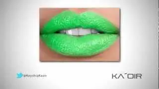 JAMAICA - KA'OIR Green Lipstick Review (feat. @KeyshiaKaoir)