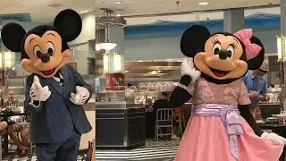 Hollywood & Vine Minnie's Silver Screen Dining Review | Searching For The New AP Merchandise!