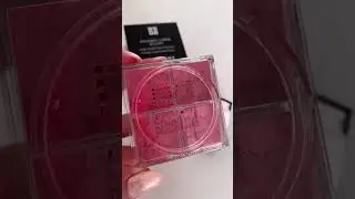 Givenchy Prisme Libre Blush 5 Popeline Violine #givenchy #blush #prismelibre #makeup #luxurymakeup