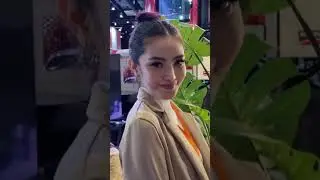 Ivayne Sheriz Omelig Carshow Philippines World Trade Center #carshow #car #model #sexy