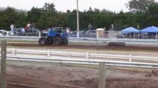 Trucks Gone Wild Tri Truck Challenge Bithlo Stucco Money pup, Blue jeep, and steamboat