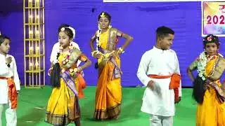 Fu Bai Fu Fugadi Fu Dance Performance $th Standard Annual Gathering