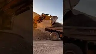 Dump Truck Loading Ore at Mining Site#DumpTruckHeavyDuty