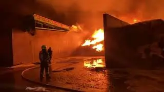 POŽÁRY.cz: Třetí stupeň poplachu byl vyhlášen u požáru skládky pneumatik v Borovanech