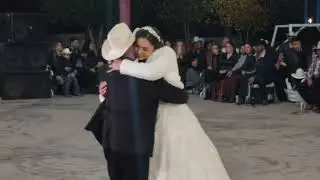 Boda de Miriam y Jesús. La novia bailando con su papá. 27 DIC 2025. Güisamopa Sonora.
