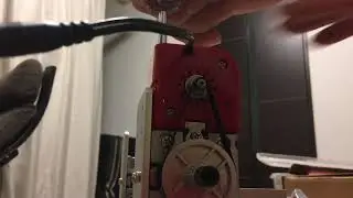 ②Amazonで購入した卓上の旋盤機（lathe z20002m）のベルト調整して使ってみたら？