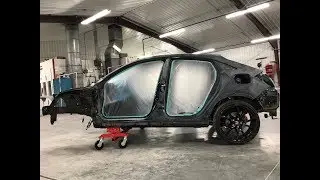 World's 1st New Honda Civic Type R to be Painted Yellow