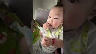 First time baby eat string cheese 🧀