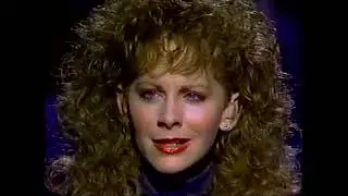 Reba McEntire : For My Broken Heart (1992) Live (HD)