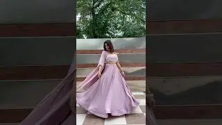 Satin Lehenga #fashiondesigner #lehenga #lehengacholi #satin