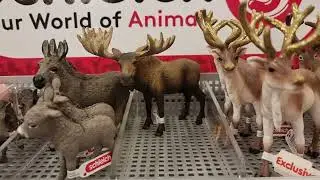 Schleich Figuren realistische Miniatur Tiere in einem Laden in S&uuml;dschwarzwald, Deutschland