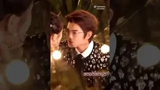 They&rsquo;re acting the iconic scene again 😻#dingyuxi #estheryu #yushuxin