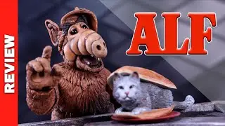NECA Ultimate ALF Review - 7 Inch Scale Action Figure