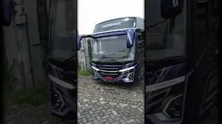 Medium Bus JB5 Double Glass - Canter FE84BC