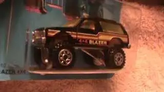 BLAZER 4x4 TRAILBUSTERS SERIES HOT WHEELS