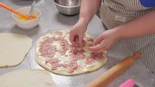 Easy Homemade Meat Pie Recipe &ndash; You&rsquo;ve Never Tried It Like This!