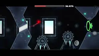 Playing a new weekly level that was updated in Geometry Dash Lite, Gear Frost