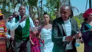KENYAN WEDDING Turns Into a Dance Floor! |MC Samuregz |🔥