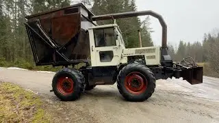 K&ouml;p Traktor MB Trac 800 med flishugg och h&ouml;gtippande balja p&aring; Klaravik