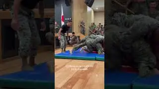 U.S. Marine vs Japanese Soldier in Jiu Jitsu #marines